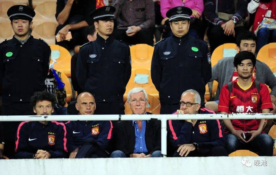 包含2025年俱乐部世界杯：弗鲁米嫩塞全队备战内幕的词条