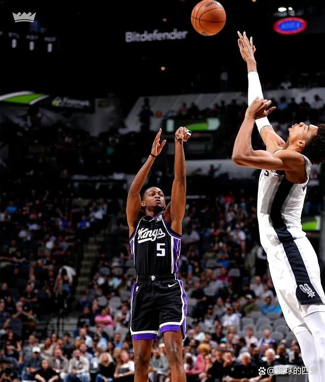 快船击败篮网，稳居西部榜首