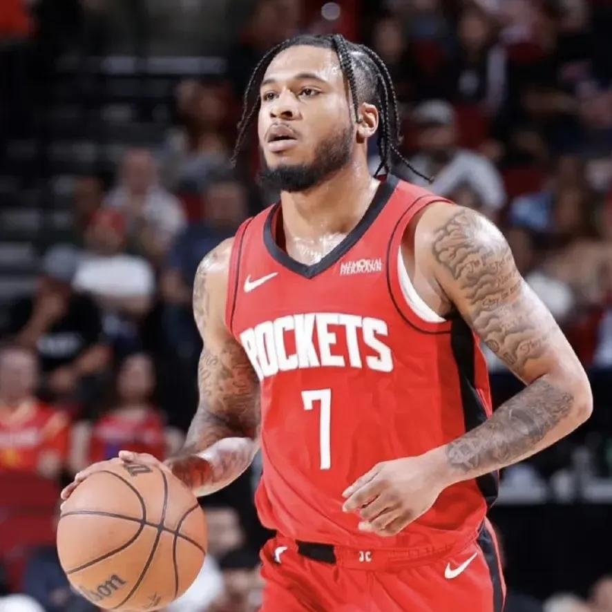 开云体育官网-广东队险胜火箭，利拉德点燃赛场