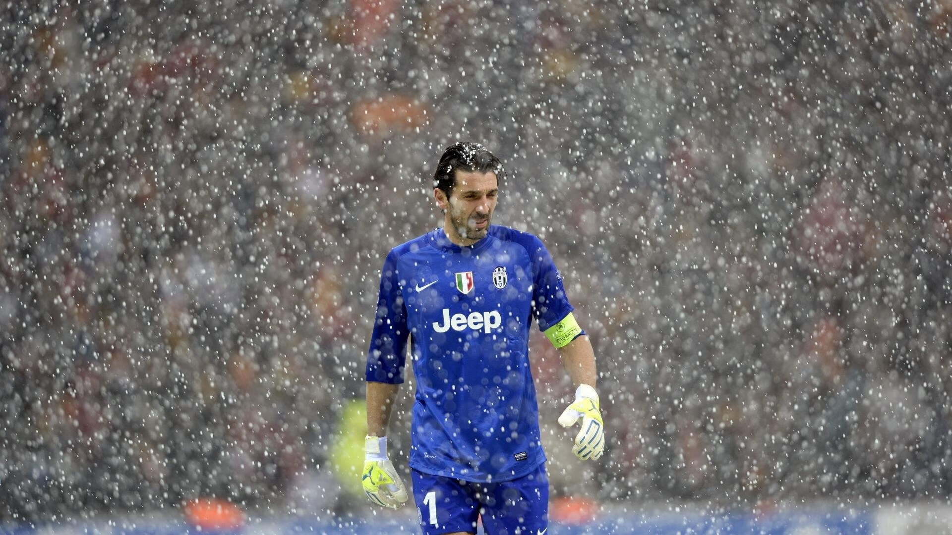 跨联盟奇迹，文班亚马40+20+8封盖，骑士掀翻太阳晋级！