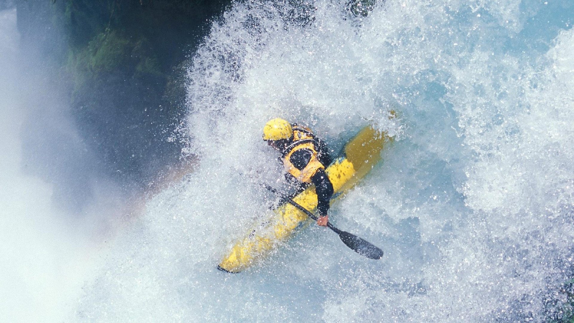 谱写狂想曲,当拉梅洛末节化身交响指挥,广东在沸腾的球馆里击碎北京