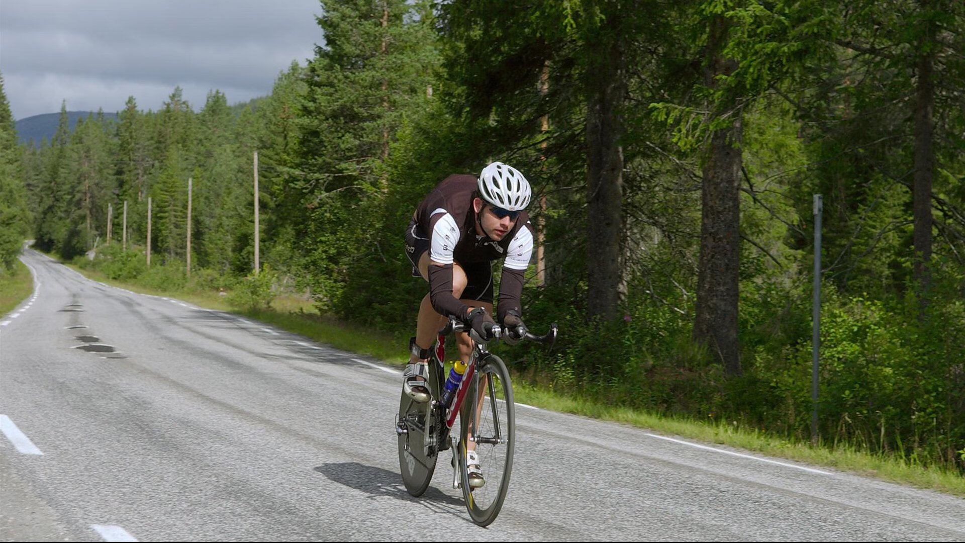 亚洲羽坛风云再起，日本队轻取韩国队，黄鸭组合惊艳四座